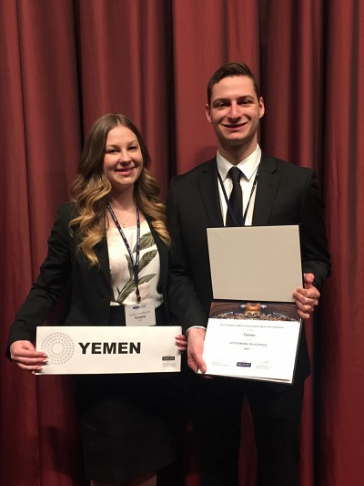 Audrey Anne Blanchet et Karl Ouellet, prix en main.