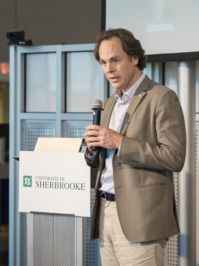 Le professeur S&eacute;bastien Lebel-Grenier.