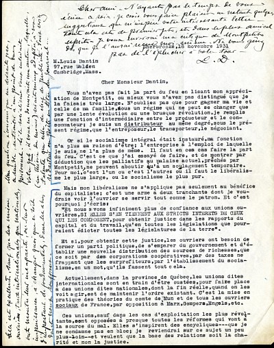 Louis Dantin annotait les textes d'Alfred DesRochers de sa fine calligraphie.