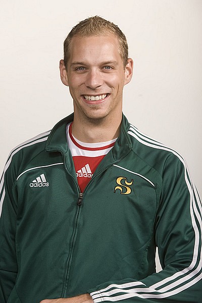 Le gardien Julien Masson-Lefebvre a &eacute;t&eacute; sensationnel dans un revers de 1&nbsp;&agrave;&nbsp;0 face aux Redmen de l'Universit&eacute; McGill.