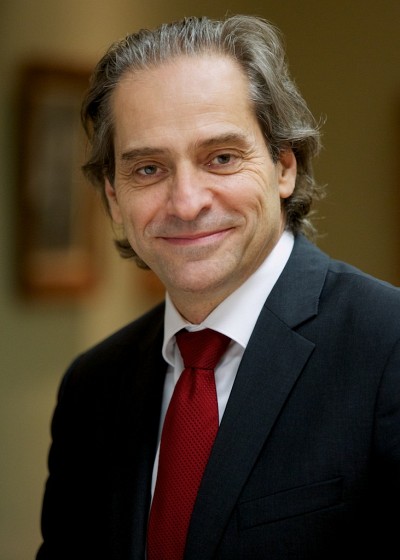 Pr Fran&ccedil;ois Coderre, doyen de l'&Eacute;cole de gestion de l'UdeS.