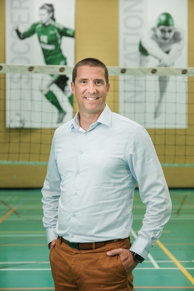 Simon Croteau, nouvellement entr&eacute; en poste comme directeur du Vert & Or.