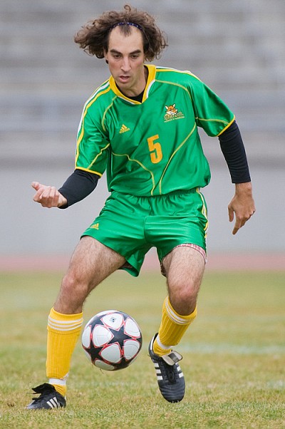 Malgré le travail de Gabriel Constantin, le Vert&nbsp;&&nbsp;Or n'a jamais pu imposer le rythme face aux Patriotes de l'Université du Québec à Trois-Rivières.