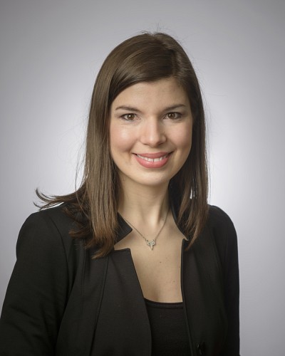 V&eacute;ronique Fraser, vice-doyenne d&eacute;l&eacute;gu&eacute;e au d&eacute;veloppement strat&eacute;gique