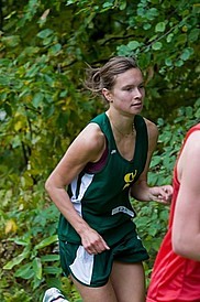Valérie Bélanger a remporté l'Open de cross-country de l'Université du Nouveau-Brunswick, complétant le parcours de 5&nbsp;km en un temps de 17&nbsp;min&nbsp;52.