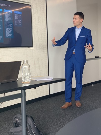 Sur la photo, le chercheur postdoctoral Bertrand Lavoie.