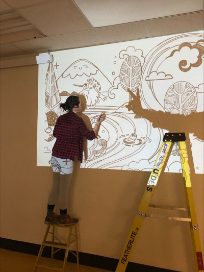 Les illustratrices sherbrookoises Karina Dupuis et Val&eacute;rie Desrochers, au c&oelig;ur du projet