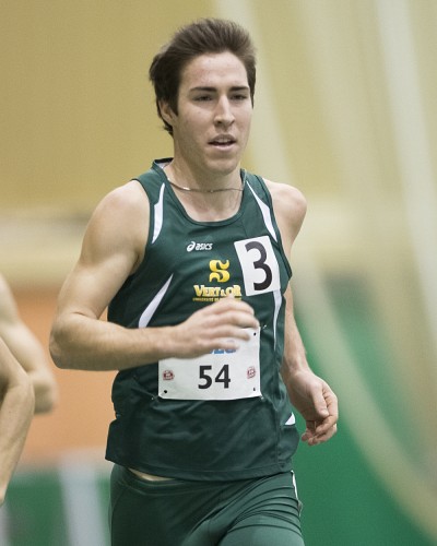 Marc-Antoine Rouleau et trois de ses co&eacute;quipiers du Vert&nbsp;&&nbsp;Or ont pris part vendredi au relais 4&nbsp;x&nbsp;800&nbsp;m dans le cadre du Bison Classic de l'Universit&eacute; de Winnipeg, au Manitoba.