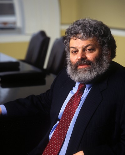 Philosophe, &eacute;thicien et universitaire am&eacute;ricain, R. Edward Freeman pr&ocirc;ne un nouveau mod&egrave;le &eacute;conomique en abordant autrement le monde des affaires.