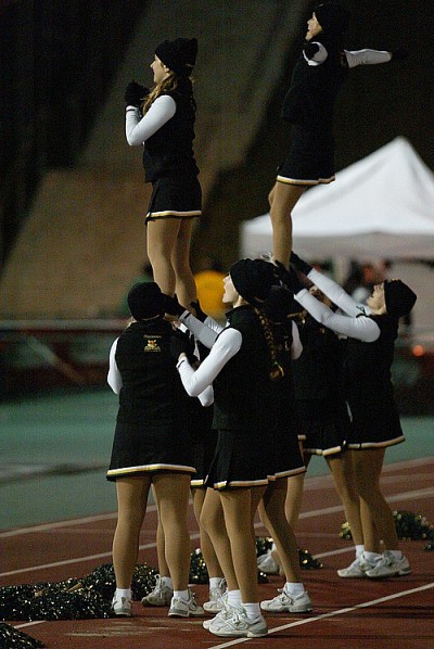 Devant la grande popularité du cheerleading et le sérieux de ses différents intervenants, le SSAP et la Fédération québécoise du sport étudiant a donc décidé de la reconnaître de façon officielle. 
