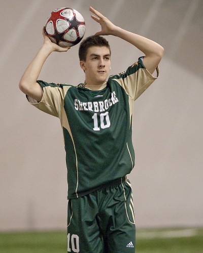 Adam Fr&eacute;geau a amass&eacute; une passe dans un gain de 4&nbsp;&agrave;&nbsp;1 du Vert&nbsp;&&nbsp;Or face aux Patriotes de l'UQTR.