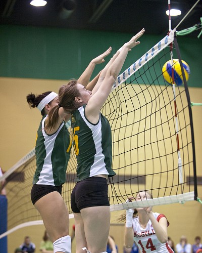 Malgr&eacute; un bon jeu d&eacute;fensif, les Sherbrookoises n'ont pas &eacute;t&eacute; en mesure de s'imposer face aux Carabins de l'Universit&eacute; de Montr&eacute;al.