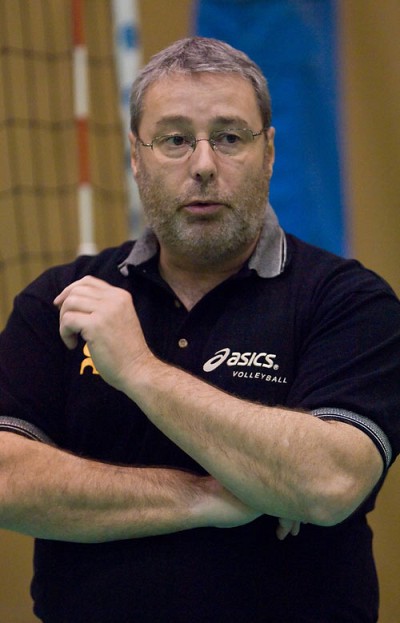 L'entra&icirc;neur Normand Bouchard a beaucoup appr&eacute;ci&eacute; la tenue de ses joueuses face aux Carabins.