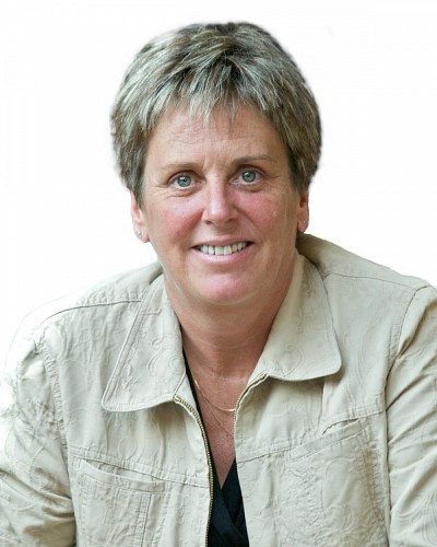 Johanne Roch, vice-rectrice &agrave; l'administration de l'UdeS