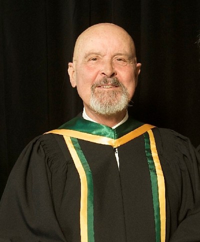 Michel Coupal, professeur &eacute;m&eacute;rite en administration 