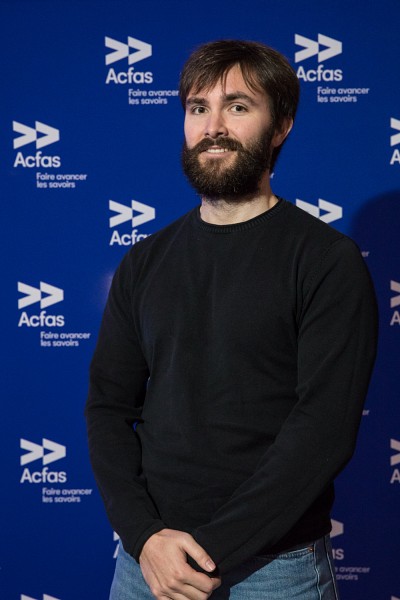 Le doctorant lors de l'&eacute;v&egrave;nement du concours La preuve par l'image de l'ACFAS