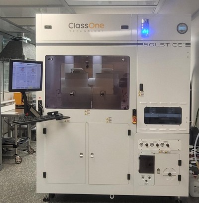 L'&eacute;quipement offre une pr&eacute;cision et un contr&ocirc;le de qualit&eacute; industriels pour am&eacute;liorer la reproductibilit&eacute; des proc&eacute;d&eacute;s novateurs d&eacute;velopp&eacute;s par les chercheurs et partenaires industriels.