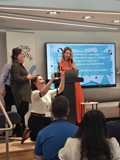 L&rsquo;occasion &eacute;tait id&eacute;ale pour nos personnes &eacute;tudiantes de se faire conna&icirc;tre, de se d&eacute;marquer, de b&acirc;tir leur r&eacute;seau. Lina Donnard&nbsp;a propos&eacute; un atelier sur les comp&eacute;tences &agrave; d&eacute;velopper en r&eacute;seautage.