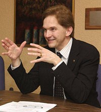 Le doyen de la Faculté de droit en entrevue avec l\'UdeS Journal