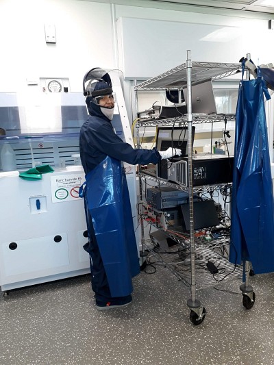 Sarra&nbsp;Belghithi&nbsp;lors de son stage de fin d&rsquo;&eacute;tudes en 2018&nbsp;dans les laboratoires&nbsp;du 3IT.&nbsp;