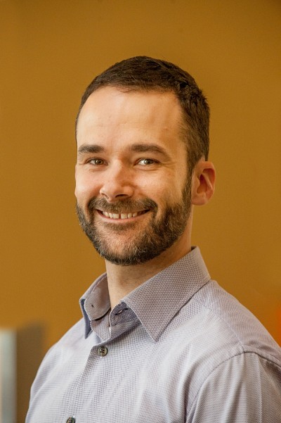 Le professeur Jocelyn Veilleux, r&eacute;cipiendaire du Fonds des leaders John-R.-Evans.