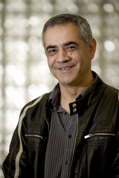 Le professeur Djemel Ziou, titulaire de la Chaire CRSNG-Bell Canada en imagerie num&eacute;rique personnelle.