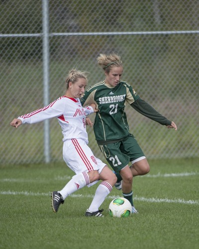 Pascale Morin a &eacute;t&eacute; l'une des cinq joueuses du Vert&nbsp;&&nbsp;Or &agrave; marquer lors des deux r&eacute;cents matchs de l'&eacute;quipe de l'UdeS.