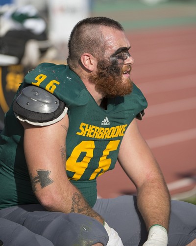 Le joueur de ligne d&eacute;fensive du Vert&nbsp;&&nbsp;Or Louis-Simon Nadeau.
