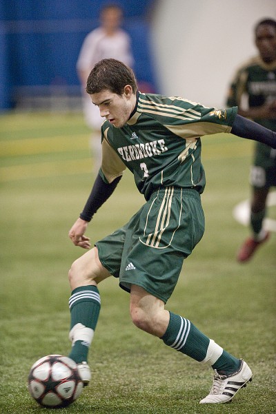 David Kauffer et le Vert &&nbsp;Or se sont bien d&eacute;fendus face aux champions canadiens universitaires en titre.