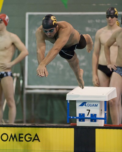 Pierre-Olivier Jean est pass&eacute; tout pr&egrave;s de remporter la m&eacute;daille de bronze au 50&nbsp;m&egrave;tres brasses, samedi &agrave; la 4e&nbsp;coupe universitaire de natation.