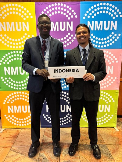 Alioune Badara Sarr et son coll&egrave;gue Emanuel-Urias Cordonero-Urbina