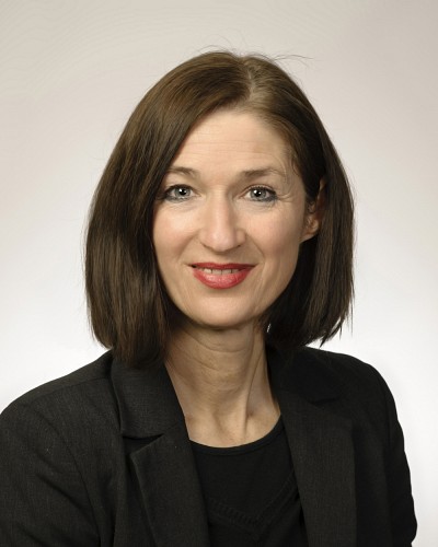 La professeure Nicole C&ocirc;t&eacute; est sp&eacute;cialiste de la traduction litt&eacute;raire et de la litt&eacute;rature compar&eacute;e.