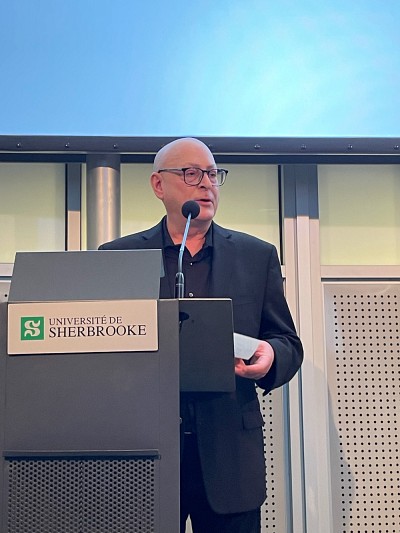 Le professeur Fran&ccedil;ois Yelle, directeur du D&eacute;partement de communication.