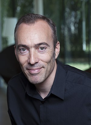 Emmanuel Delille, sp&eacute;cialiste de l&rsquo;histoire culturelle du XXe si&egrave;cle et de l&rsquo;analyse des &eacute;changes entre l&rsquo;Europe et l&rsquo;Am&eacute;rique du Nord, est professeur invit&eacute; &agrave; l'Universit&eacute; de Sherbrooke &agrave; l'automne 2022.