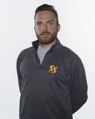 Anthony Bouthiller-H&eacute;nault, entra&icirc;neur-chef de l'&eacute;quipe de badminton du Vert & Or