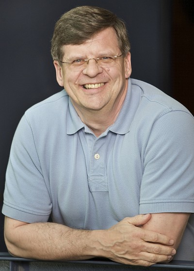 Jacques Baronet, professeur &agrave; la Facult&eacute; d'administration