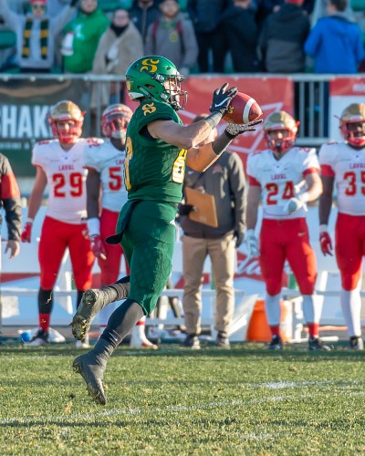 Photo: Yves Longpr&eacute;