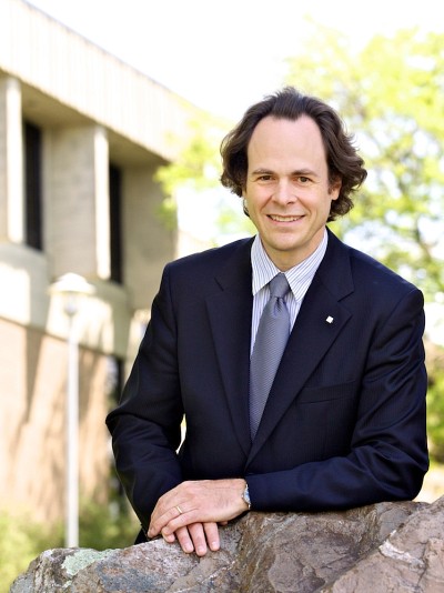 Le doyen S&eacute;bastien Lebel-Grenier