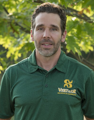 L'entra&icirc;neur du Vert & Or, Jean-Fran&ccedil;ois Gagn&eacute;.