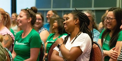L’UdeS au sommet des meilleurs employeurs canadiens grâce à sa culture humaine et collaborative