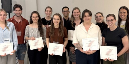 Les étudiant(e)s du laboratoire obtiennent des prix de présentation.