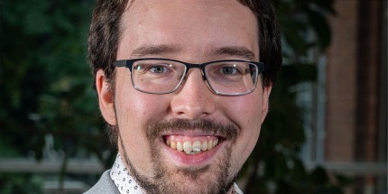 From Particles to Qubits