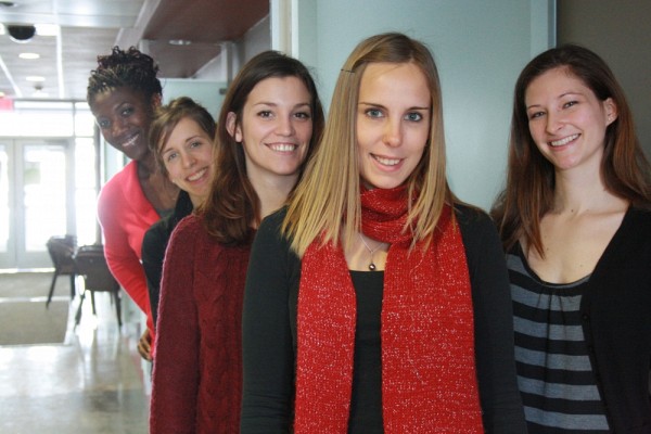 Les cinq marraines : Sarah Yapi, Julie Lamontagne, Candice Bernard, Marjorie Peyric et M&eacute;lanie Bourque.