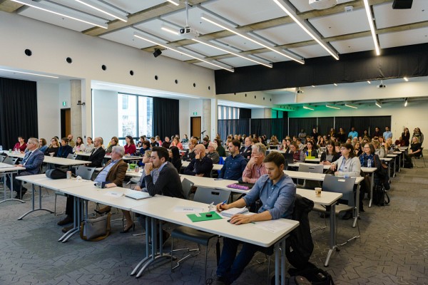 Le lancement de la chaire s'est d&eacute;roul&eacute; dans le cadre de la Journ&eacute;e de la recherche Chantal-Caron 2018 - Approches innovantes de formation en sciences infirmi&egrave;res qui s'est tenue &agrave; Longueuil le 29 novembre dernier.