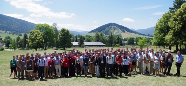 Les participants du colloque LN2 qui s'est tenu en 2018. L'&eacute;v&eacute;nement de 2020 a malheureusement d&ucirc; &ecirc;tre annul&eacute;&nbsp;en raison de la pand&eacute;mie.*Photo d&rsquo;archives, prise avant l'entr&eacute;e en vigueur des mesures sociosanitaires actuelles.&nbsp;
