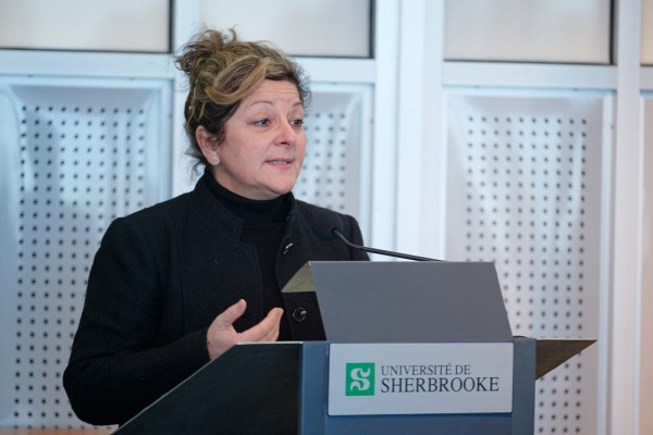 Anick Lessard, doyenne de la Facult&eacute; des lettres et sciences humaines de l'Universit&eacute; de Sherbrooke
