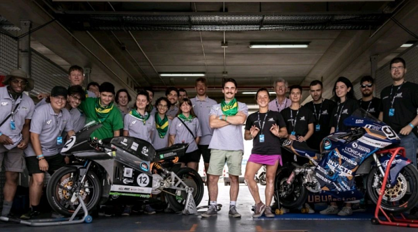 L'&eacute;quipe EMUS en Espagne.