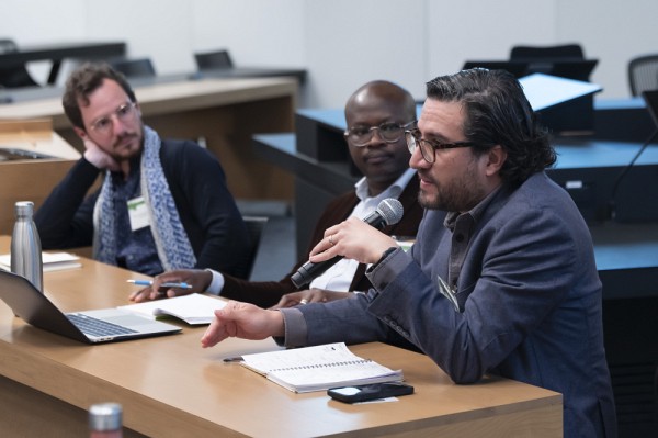 Panel 2 : Bastien Charaudeau, chercheur postdoctoral &agrave; Yale University, Jean-Pierre Ayena, candidat au doctorat &agrave; l'Universit&eacute; de Sherbrooke, et Guillermo Yrizar Barbosa, professeur &agrave; l'Universit&eacute; Iberoamericana Puebla.