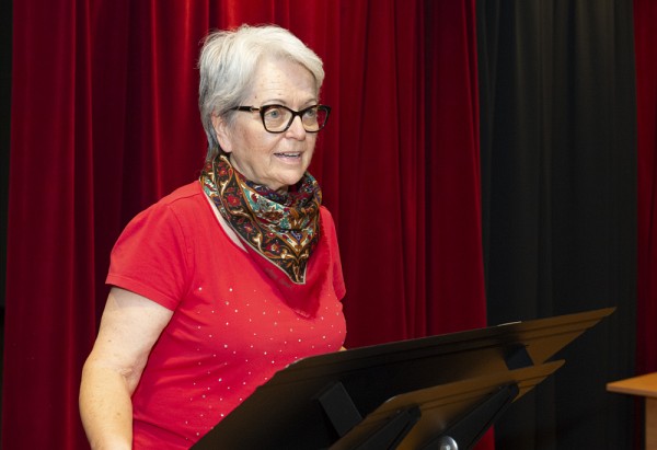 Mme Mich&egrave;le Lavoie, s&rsquo;est engag&eacute;e &agrave; soutenir les &eacute;tudiantes et les &eacute;tudiants en musique sur une p&eacute;riode de cinq ans.