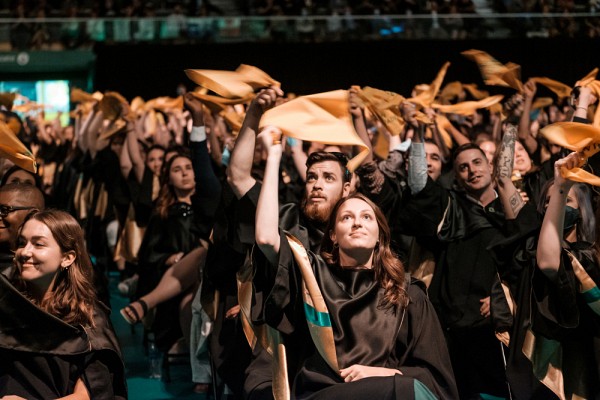 La fiert&eacute; &eacute;tait palpable &agrave; l'occasion de la Collation des grades 2021.